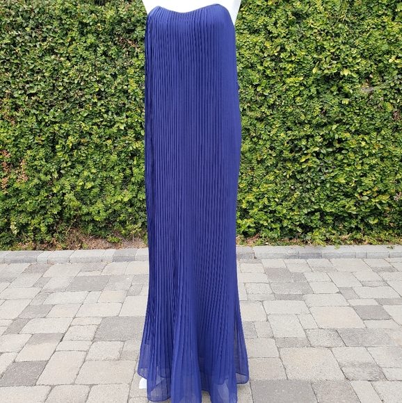 French Connection Shelbys Summer Maxi Dress - Picture 4 of 10